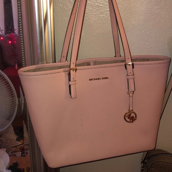AUTHENTIC MICHAEL KORS PURSE - Picture 1 of 7